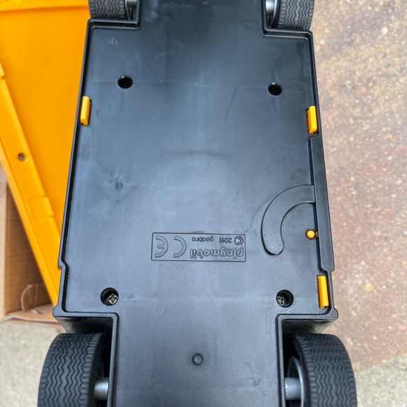 Playmobil School Bus Vehicle PlaySet - Picture 8 of 8